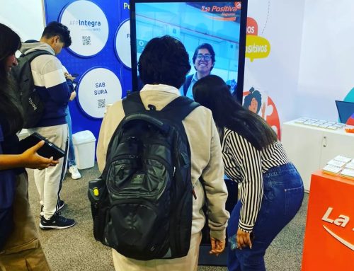 Pantallas Interactivas para Colegios, Universidades y Empresas: Guía para Elegir